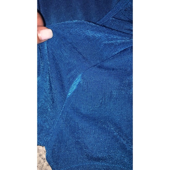 💕😍❤️MAKE AN OFFER! BABY BLUE MIDI DRESS😍💕 - Picture 6 of 6